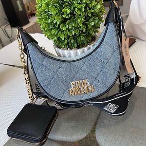 💙Steve Madden crossbody bag